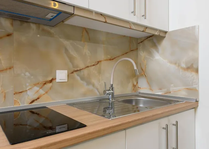 Διαμέρισμα Villαge 1912 *